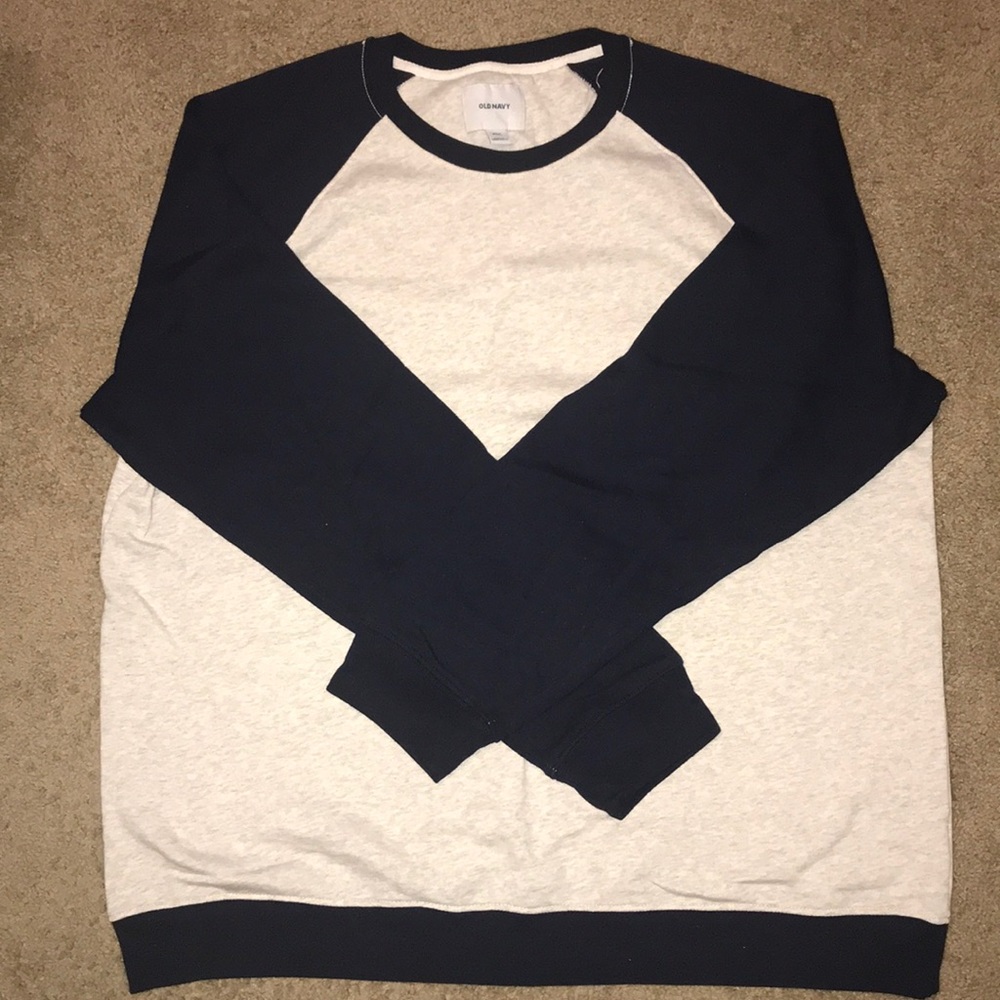 ON crew neck sweatshirt